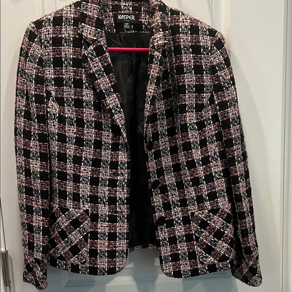 Kasper Women's Plaid Blazer in Black and Pink